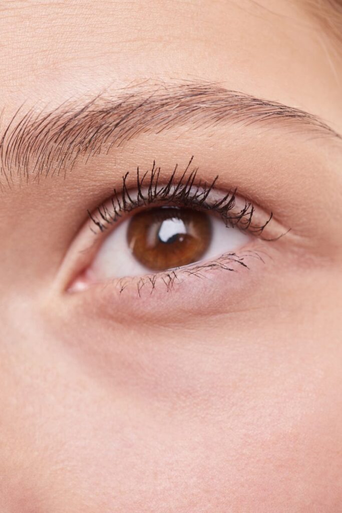 Διαμόρφωση Φρυδιών με Laser - pexels eyebrow laser